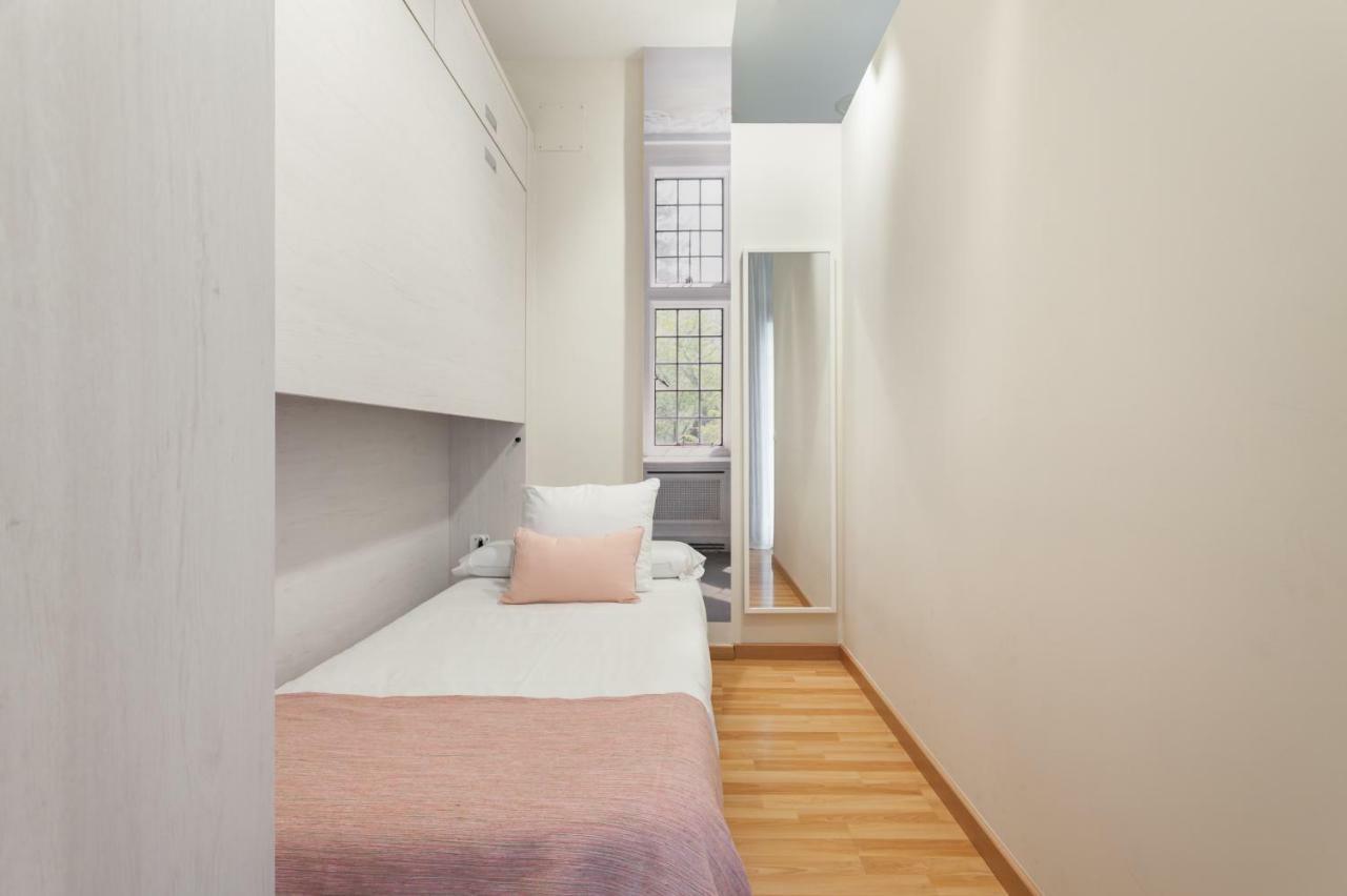 Art House Sagrada Familia Apartment Barcelona Exterior photo